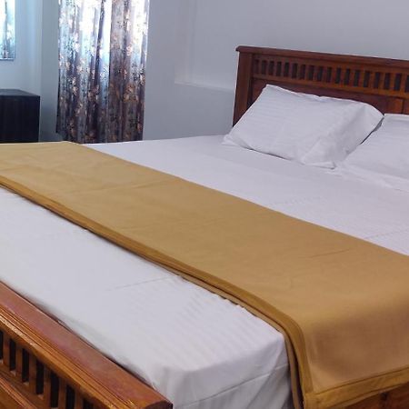 فندق Aadhi Esha Residency Tiruvannāmalai المظهر الخارجي الصورة