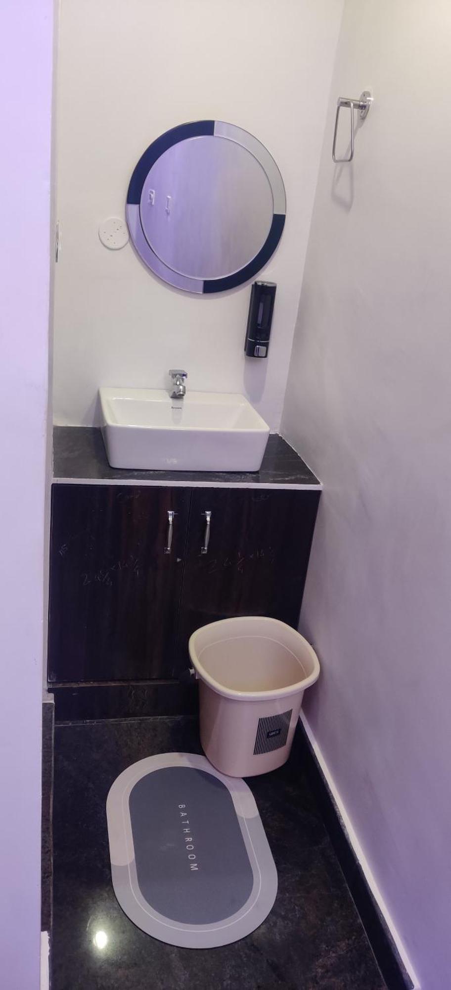 فندق Aadhi Esha Residency Tiruvannāmalai المظهر الخارجي الصورة